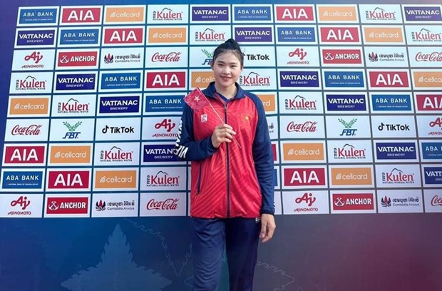 Deportista vietnamita gana oro en torneo asiatico de piraguismo hinh anh 1